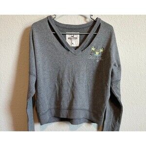 Hollister V-neck Cropped‎ Sweater Size Medium